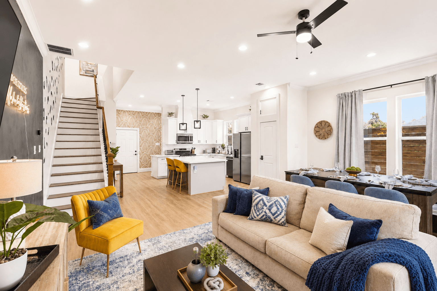 Private Blush Room | 2 Beds, Hot Tub & Parking