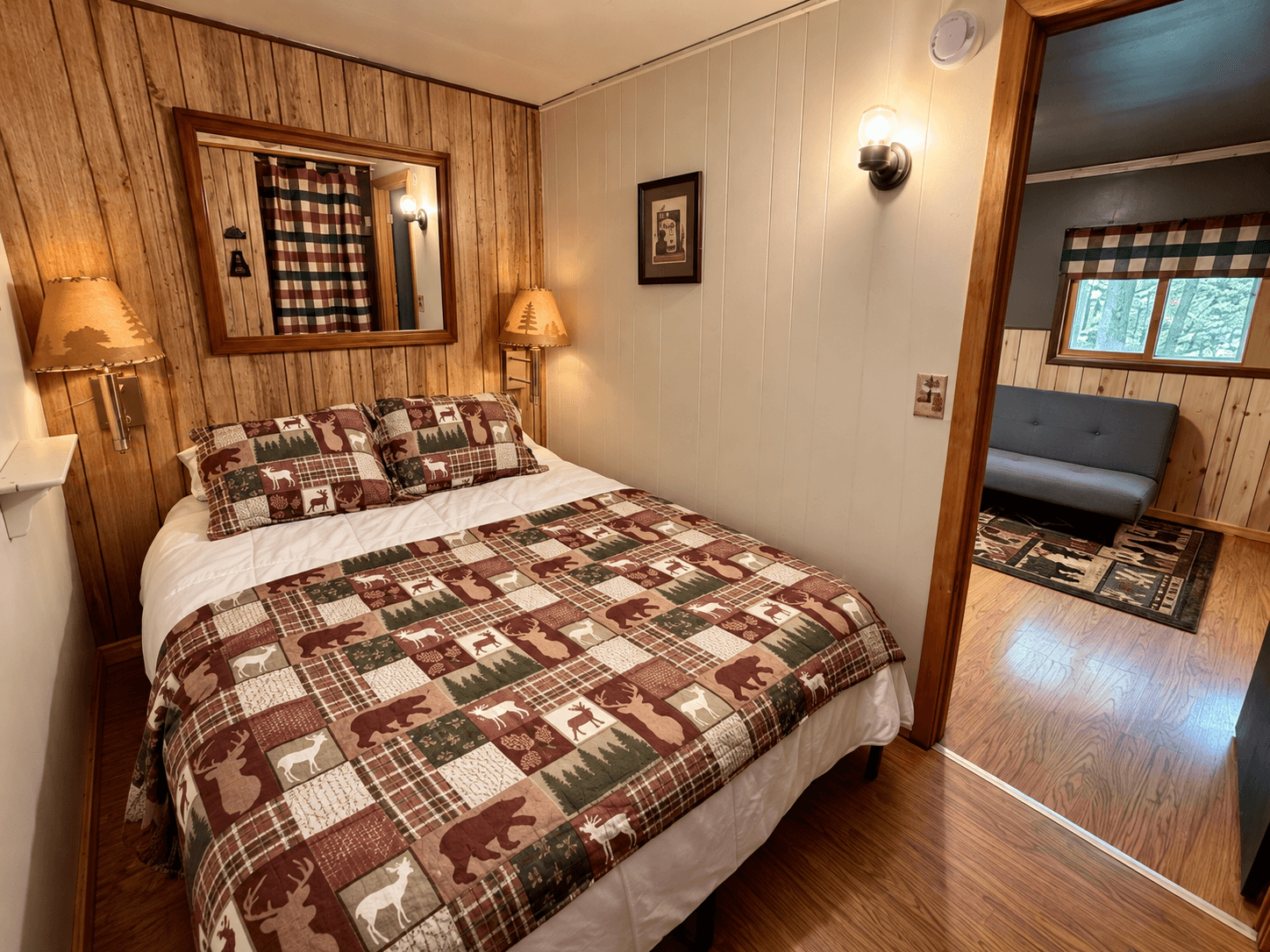 Vintage Cabin on Horsehead Lake — 1